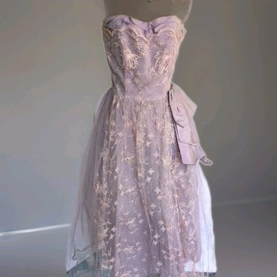 Vintage 1950s Prom Dress Lilac Net Lace Overlay 