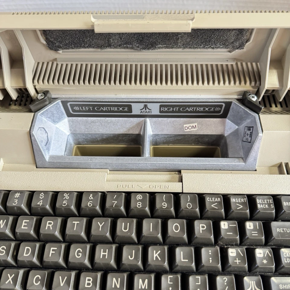 Sistema de computador Atari 800 com fonte de alimentação, carrinho básico e extras testados/funcionando - Imagem 4 de 4