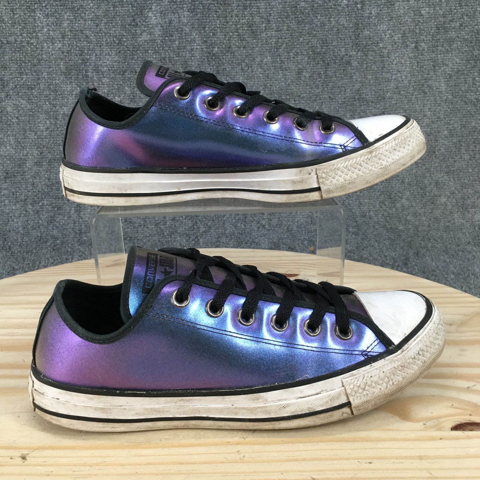 Converse Chuck Taylor All Star Shoes Mens 7 Womens 9 Iridescent Sneakers Purple