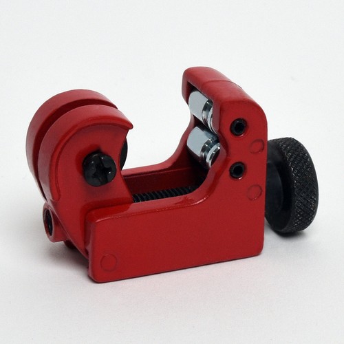 Mini Copper Tubing Cutter 7/8" to 1/8" Cut Capacity Pipe Cutters