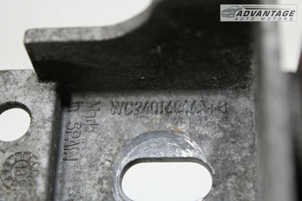 2015-2020 AUDI A3 QUATTRO REAR RIGHT SIDE EXHAUST MUFFLER HANGER & BRACKET OEM - Image 4 of 4