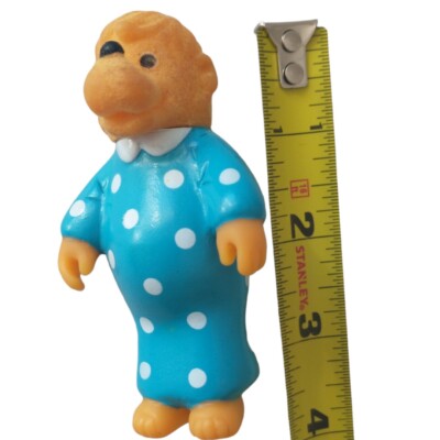 berenstain bear in a blue dress Vtg McDonalds Berenstain Bears Mama Bear Figure Toy 1986 3.5" Blue Dress Flocked