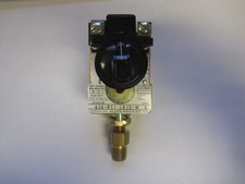 ALLEN BRADLEY 836-P11-LKJS-M Pressure Switch *
