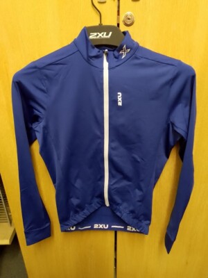2XU Aero Cycle Langarm Trikot Herren blau Soda / weiß reflektierend MEDIUM
