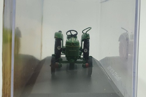 Hachette 1/43 Scale Model Tractor HL38 - 1956 Deutz F2L 612/6 - Green - Picture 5 of 5