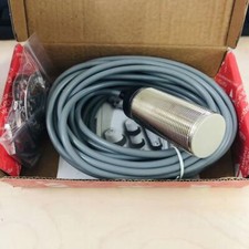 1PC NEW For CARLO GAVAZZI EC3025TBASL-6 Photoelectric switch sensor