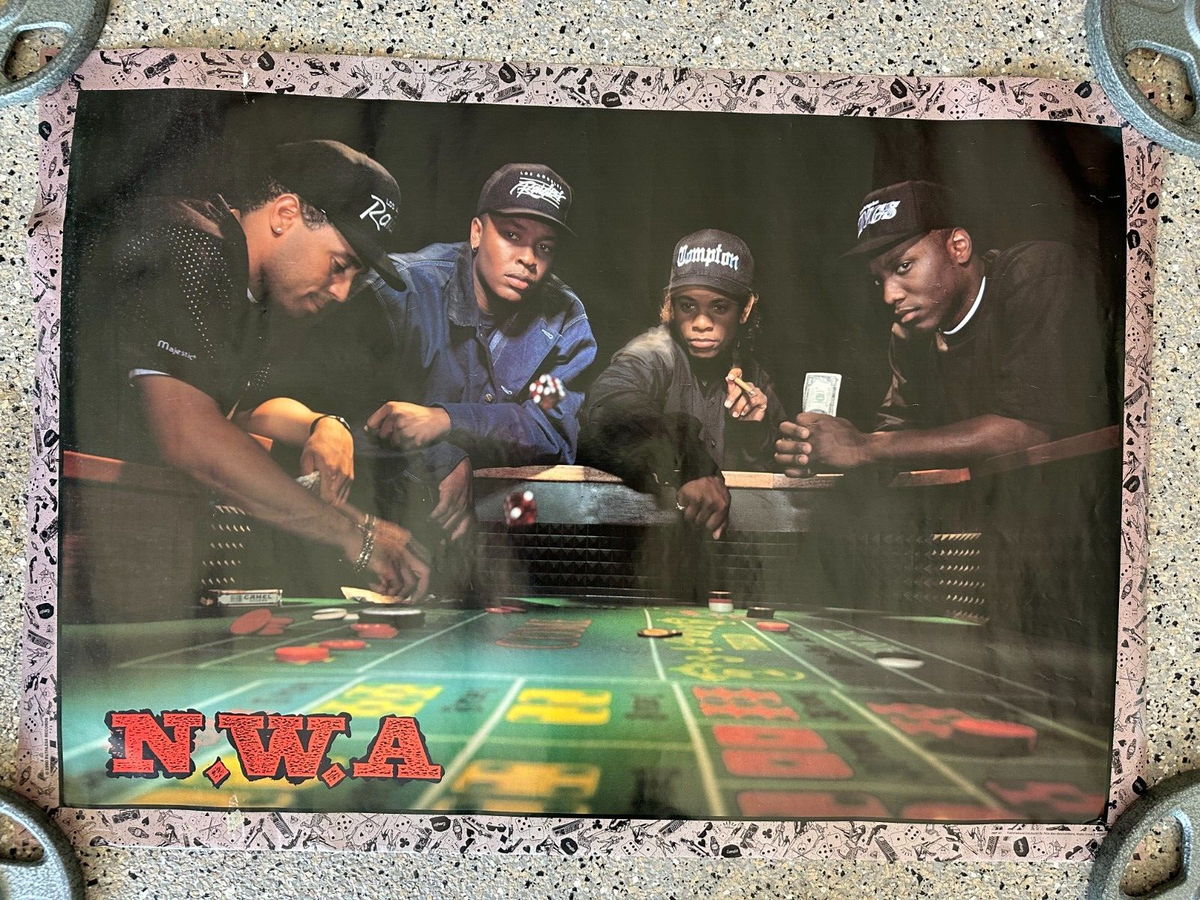 POSTER N.W.A. Rap Band 1990 Dr Dre Easy E Ice Ruthless 33x23 POSTER N.W.A. Rap Band 1990 Dr Dre Easy E Ice Ruthless 33x23