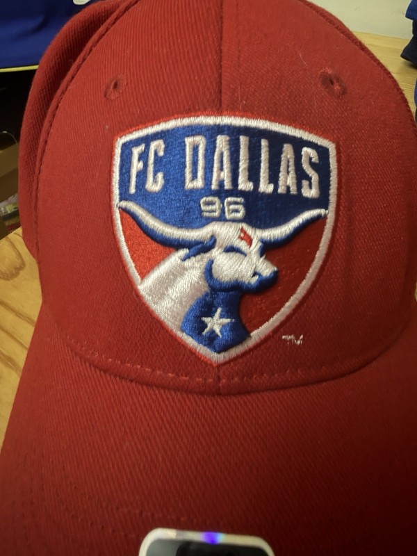NWT Adidas FC Dallas Authentic Team Hat Red FitMax 70 MLS L / XL