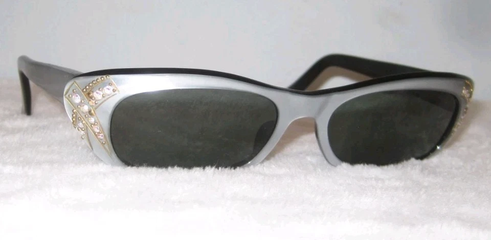 Gafas de sol vintage años 50 perlas + pedrería para mujer ojo de gato raras hechas en Francia Foto 4 de 4