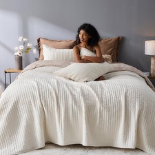 Velvet Quilt Set, King Size Cream Soft Fluff Texture Coverlet with Shams, Cha...