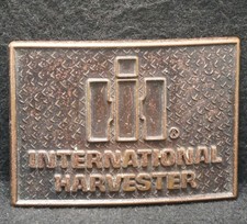 XE11127 VINTAGE 1970s INTERNATIONAL HARVESTER TRACTORS EQUIPMENT BELT BUCKLE