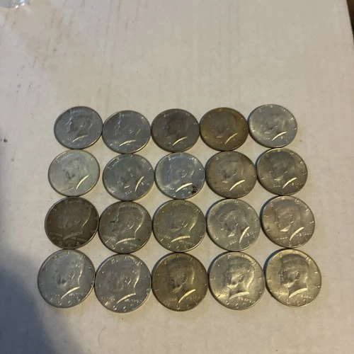 20 Kennedy Half Dollars 40% Silver 1965-1969 Lot