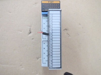 1pcs Used   PLC AFP23403 FP2-Y16T *hu