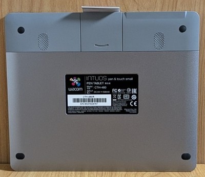 Wacom Ichitaro CTH-480/R Intuos small Limited Tablet with Box Mint