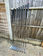 Mizuno MP-20 Combo iron set in good condition. 95g Graphite R Shaft.