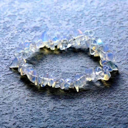 Natural Opal Quartz Crystal Stretch Bracelet Chakra Healing Bead Charms Jewelry - Picture 11 of 17
