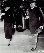 1936 Wire Photo First Lady Edith Wilson at service for husband President in DC