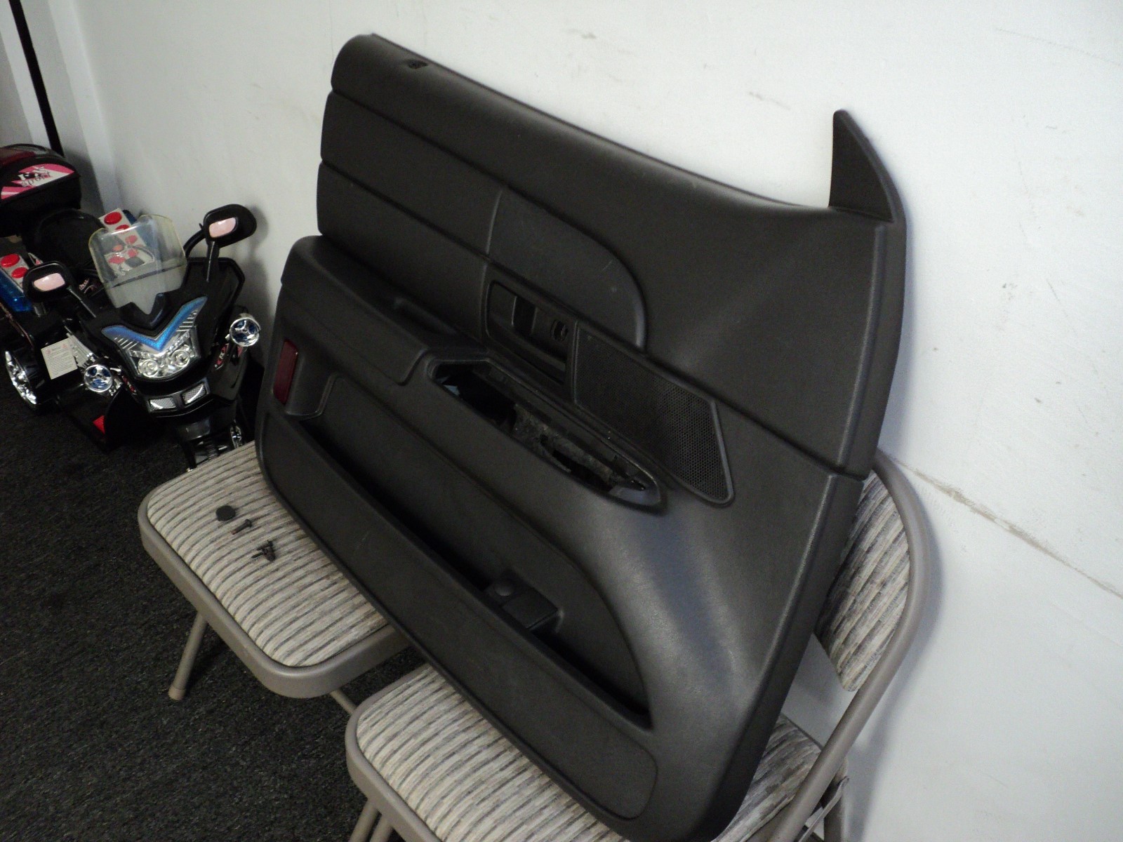 0311 FORD CROWN VICTORIA DRIVER SIDE FRONT DOOR PANEL BLACK COLOR eBay