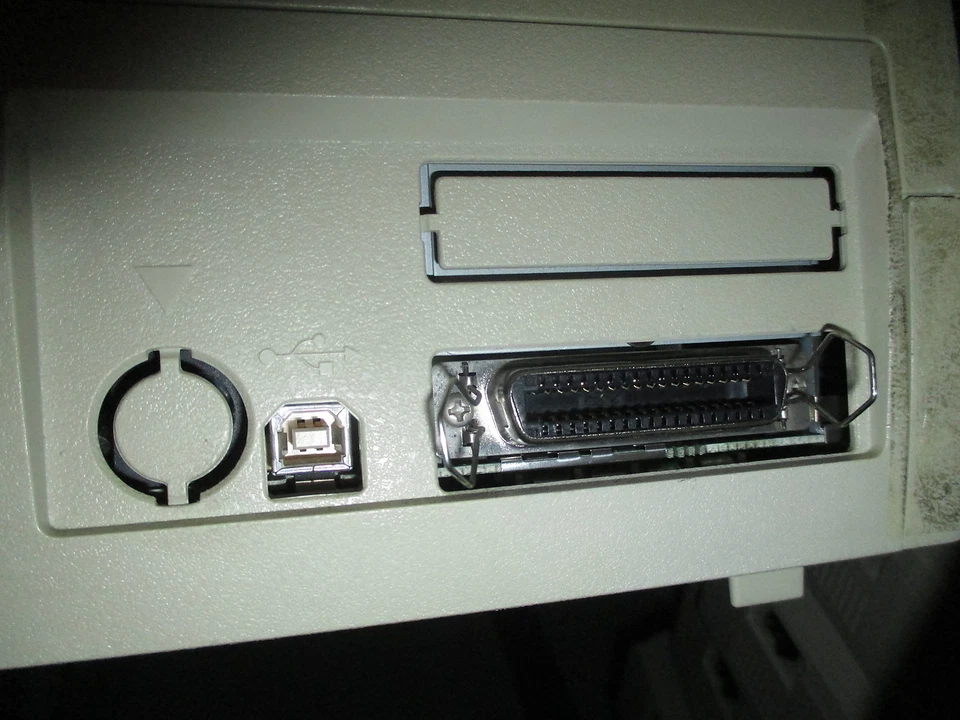 Lexmark 2480 2480-100 USB PARALLEL Dot Matrix Ad Aghi Printer A4 9-PIN STAMPANTE - Immagine 2 di 3