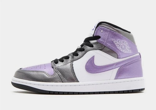 Jordan Air 1 Mid SE Women's Shoes in White and Grape Ice