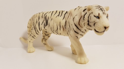 50045 PAPO Tiger: White tiger, walking ref : 1PA621 - Picture 2 of 7