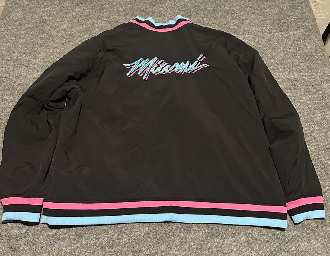 Nike Miami Heat Vice Nights City Edition Courtside Jacket 2018