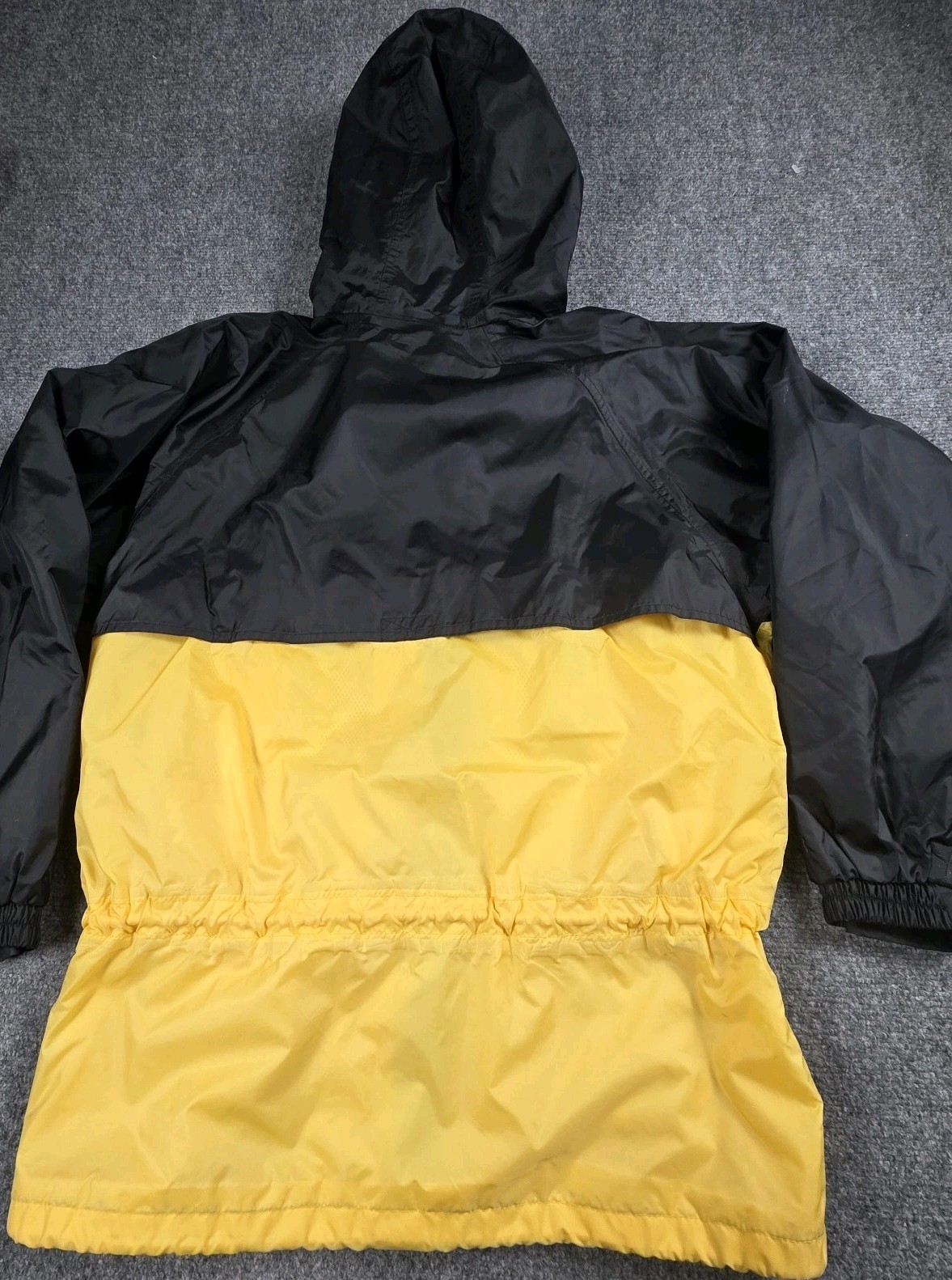 Helly Hansen Tech Packable Mesh Lined Vented Wind… - image 2