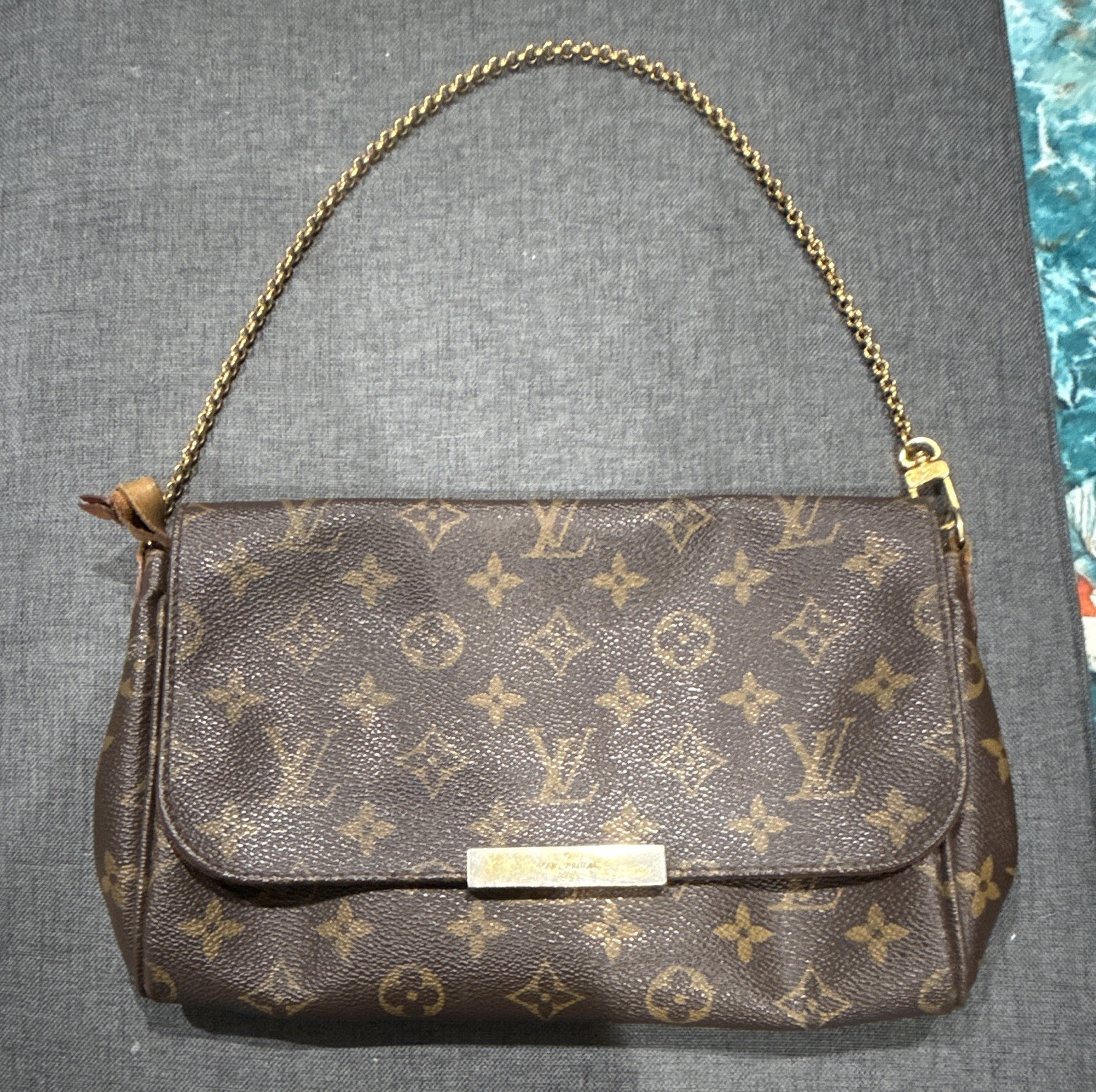 Louis Vuitton Favorite Monogram Brown Small Shoulder Bag Gold Chain Strap