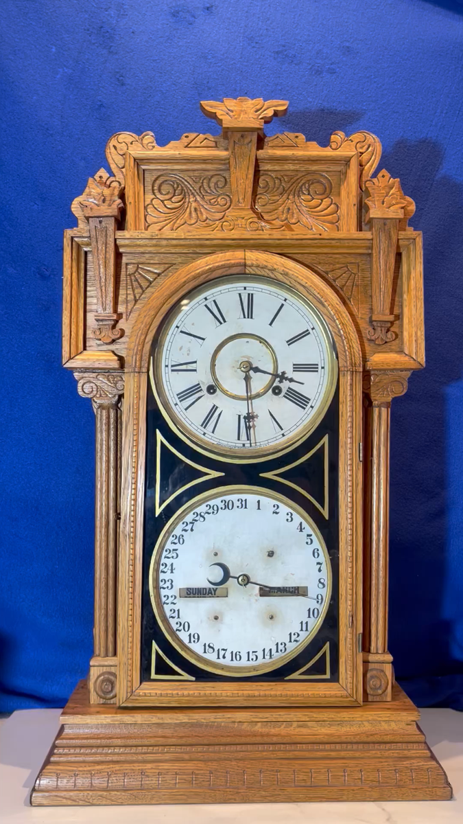 アンティーク置き時計　Antique Waterbury ゼンマイ式時計 Vintage Antique USA Waterbury Double Dial ,Strike,Calendar Clock