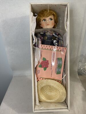 1992 Hello Holly Collectible Doll Daniel no 2828 COA rare