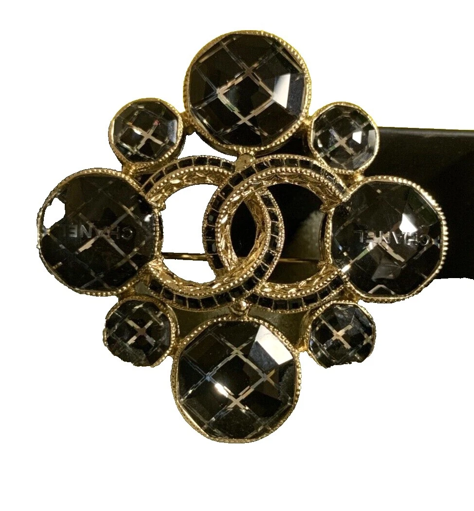 CHANEL Glass Fashion Brooches & Pins