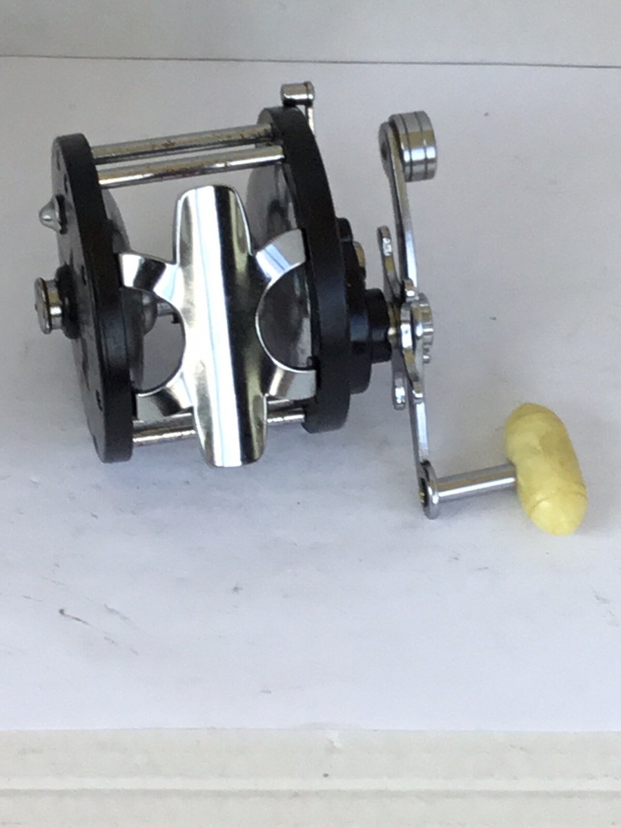 Vintage PENN DELMAR No. 285 Saltwater Conventional Fishing