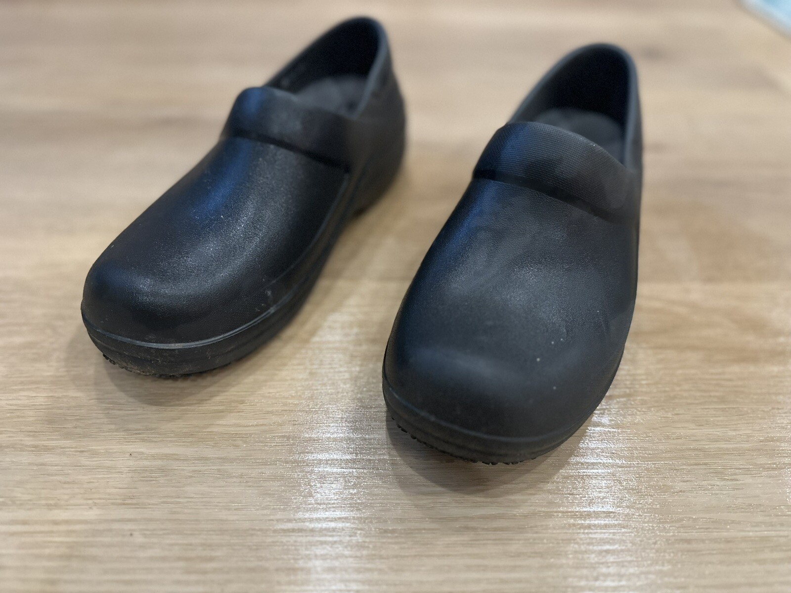 CROCS 205384 Comfort Neria Pro II Clog Shoe BLACK Women’s Size 9