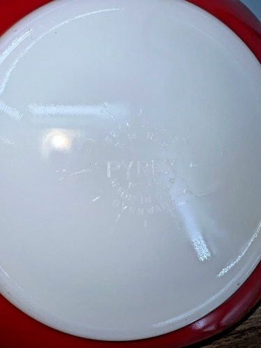 Vintage Pyrex - rote quadratische Auflaufform & Deckel 2,5 Quart - Bild 10 von 13