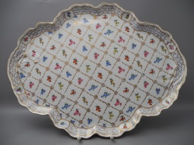 Paris Royal Tablett Blumendekor Handbemalt peint a la main 43 x 33 cm Platte
