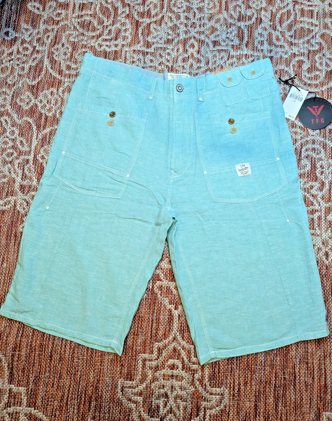 NWT TFG Men Cargo ShortsAthletic Fit Retro Inspired Rear Adjustable Hip Strap 38