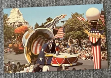 Anaheim California Disneyland America On Parade Bicentennial Oversized Postcard