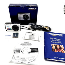 Olympus Stylus 7000 Digital Camera 12 Mega Pixels 7X Zoom Box Instructions