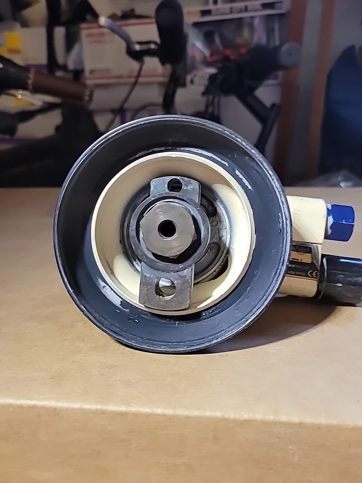 Lijadora desplazada Hutchins 600 5/16" 6". Usado bueno solo para piezas Foto 4 de 4