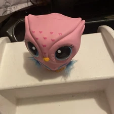Spin Master Owleez Flying Baby Owl Interactive Toy with Lights and Sounds - Pink