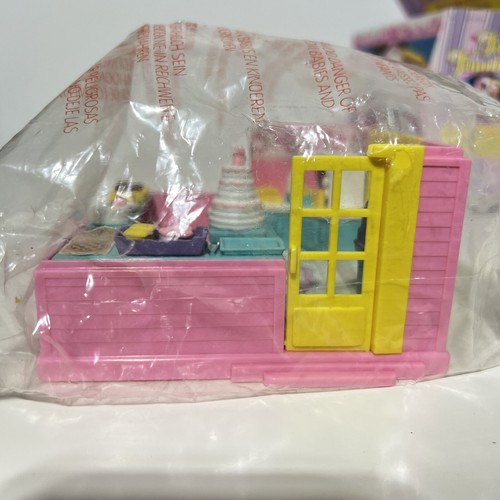 VTG Takara Furry Families Pig Family Bakery Playset *KITCHEN ONLY-NO PIGS* - Picture 5 of 11