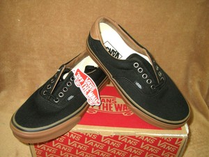 black classic gum vans
