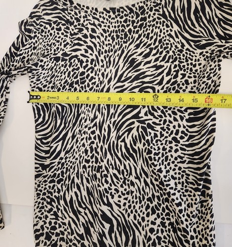 jones new york Black & White Zebra Animal Print Meduim Long Sleeve Shirt Top - Picture 5 of 6