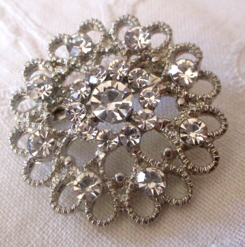 Ancienne fine élégante broche couleur argent cristaux diamant bijou