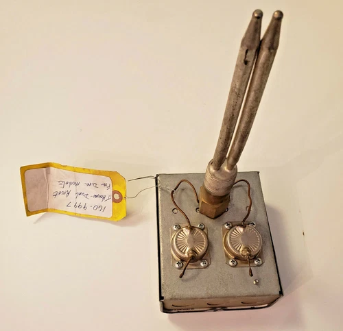NOS White-Rodgers Temperature Control 233-44742-00A 11D71-1 Thermostat