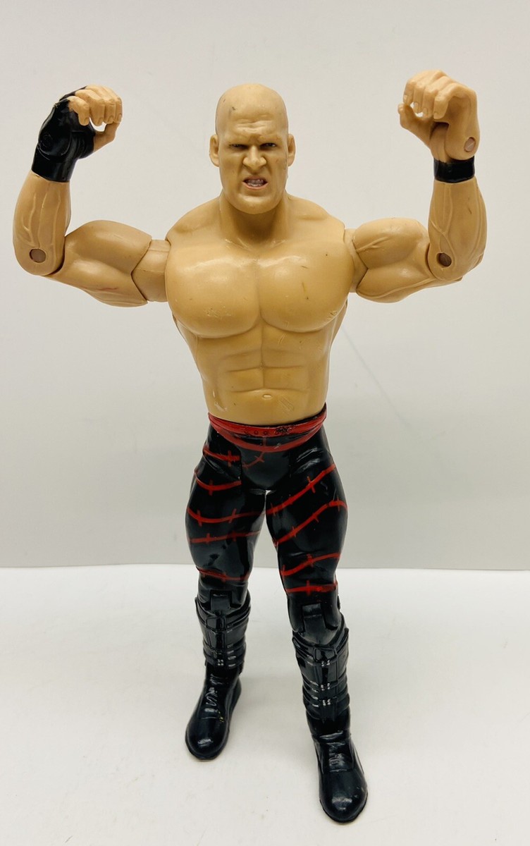2003 WWE Classic Superstars KANE UNMASKED Wrestling Figure Jakks