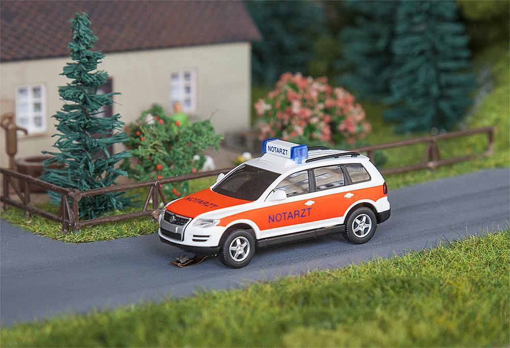 Faller Car System 161559 - H0 VW Touareg Emergency Doctor (WIKING) - New