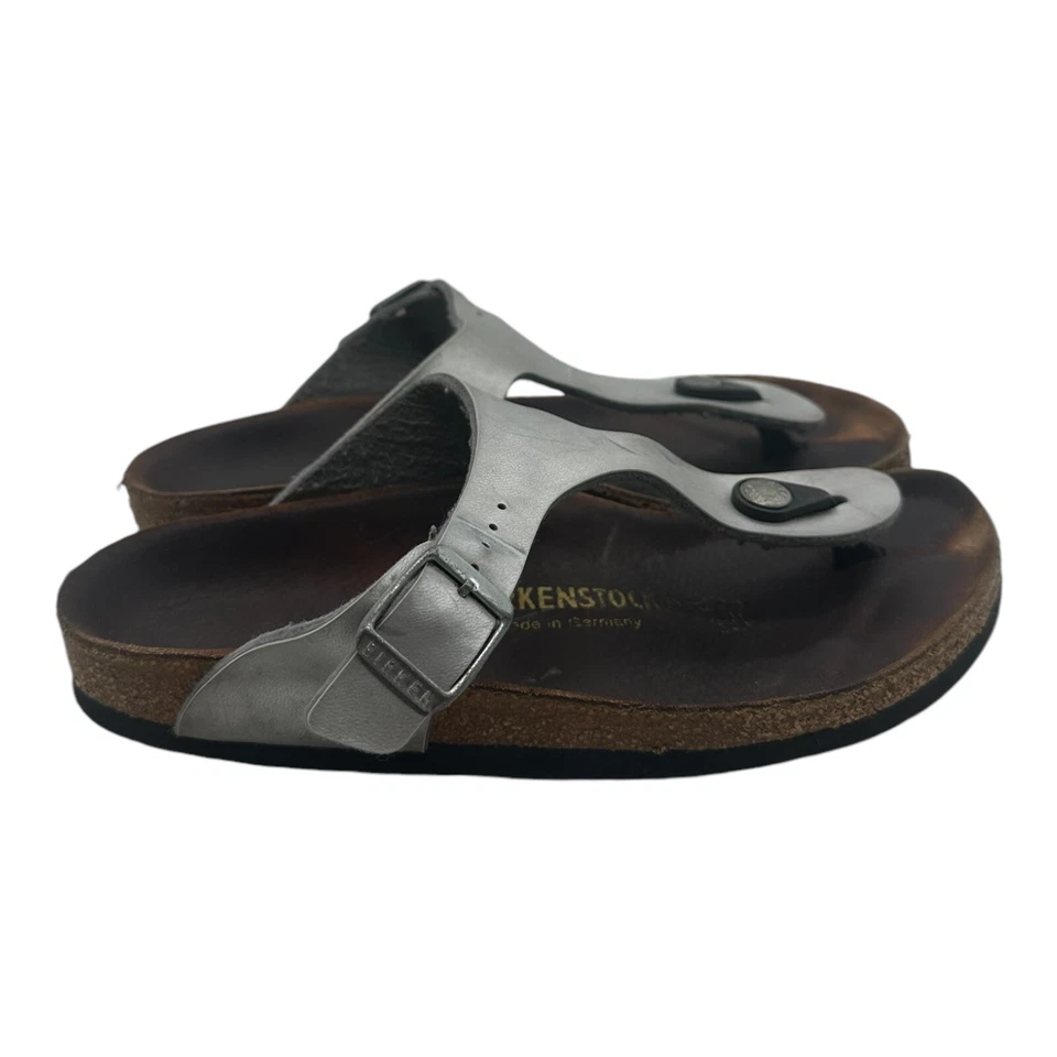 Birkenstock Gizeh Sandals Women's Size EU 36 US 5 Metallic Silver Thong Slides - Image 2 of 4