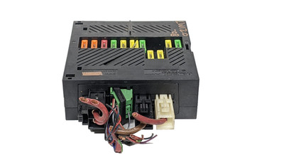 OEM BMW E60 E61 E63 E64 E65 E66 E67 E53 Phantom Integrated Supply Module 7510638