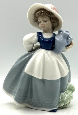 LIADRO リヤドロ NAO Vintage Secretary ヴィンテージ Nao By Lladro In other Lladro Figurines for sale | eBay